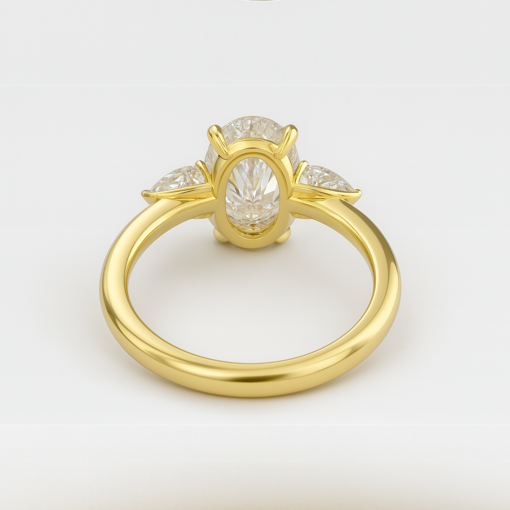 ELARA | Anillo trilogía oval