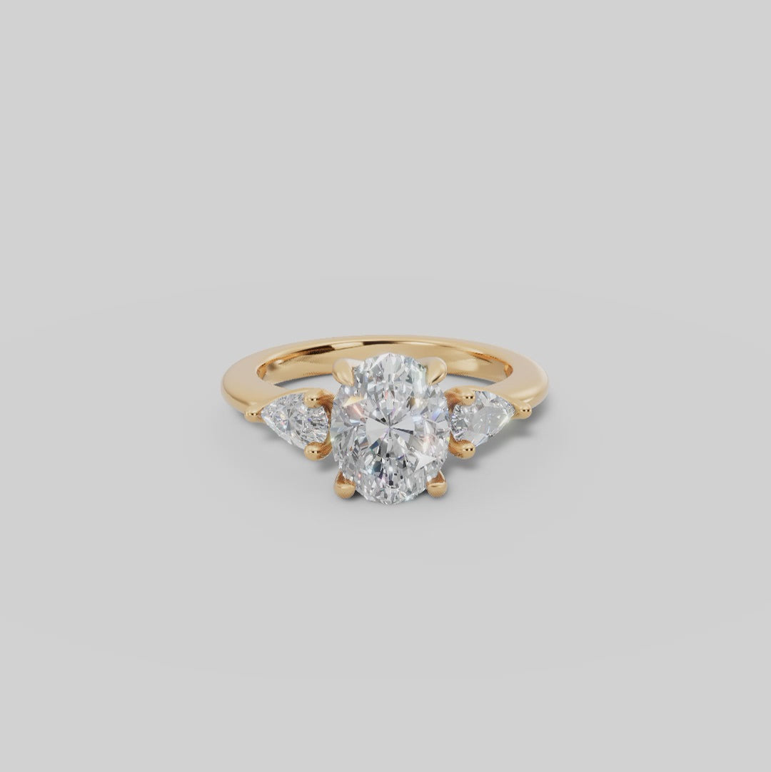 ELARA | Anillo trilogía oval